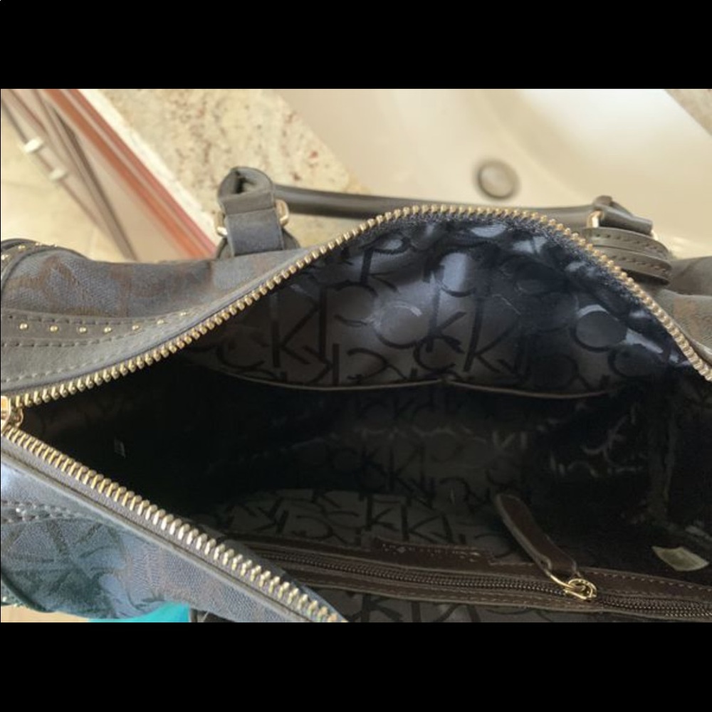 Bags - Picture 4 of 5
